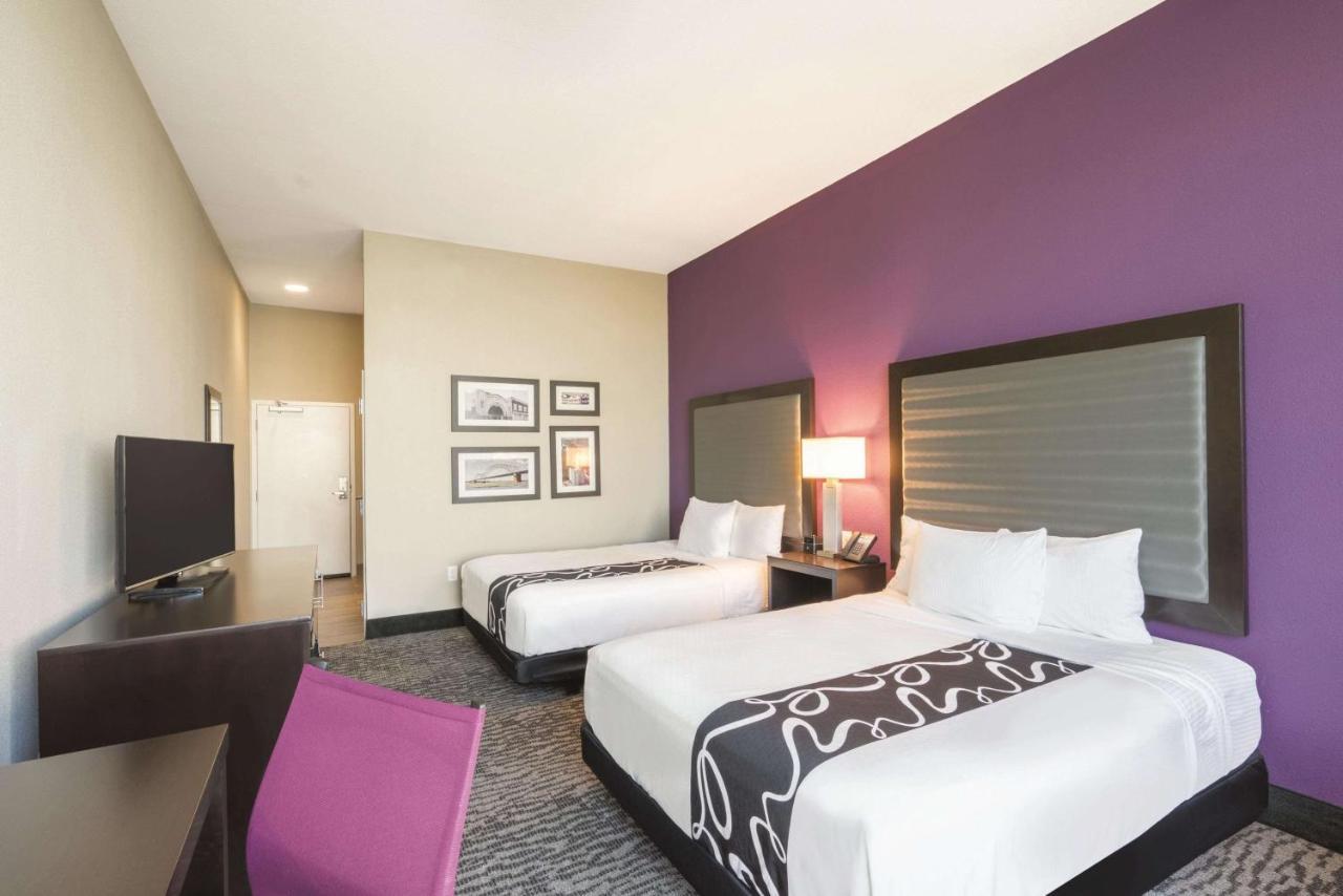 Готель La Quinta By Wyndham Memphis Downtown Екстер'єр фото