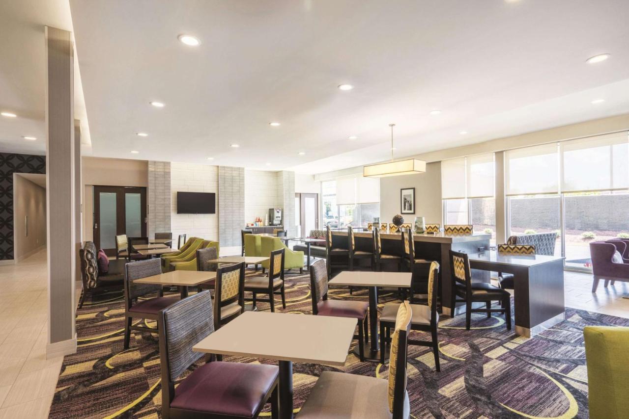 Готель La Quinta By Wyndham Memphis Downtown Екстер'єр фото